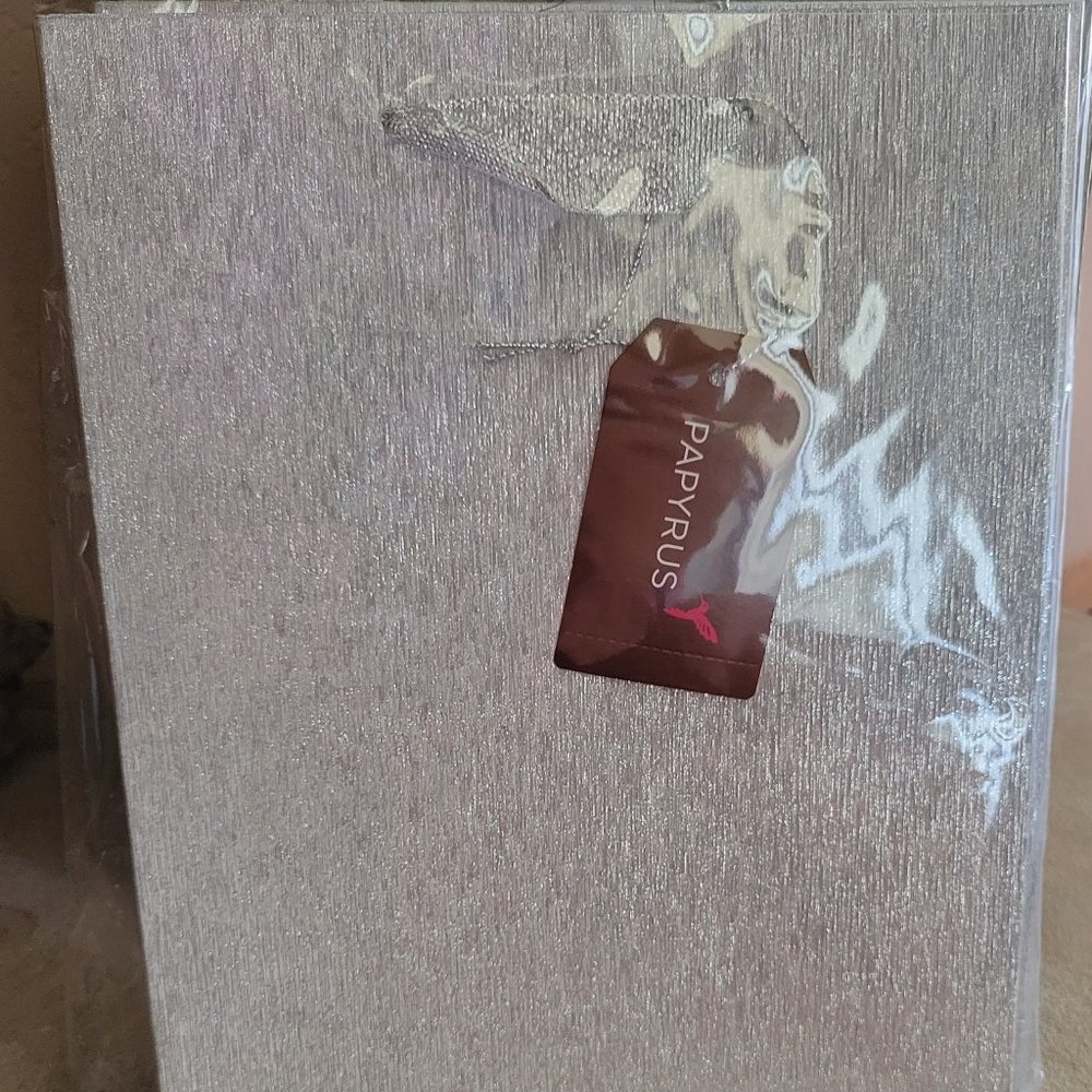 Beautiful NEW Papyrus gift bags